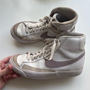 Nike blazer sneaker shoes high tops youth sz 4 white